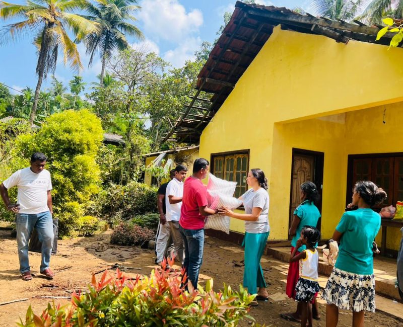 WhatsApp Image 2025-12-04 at 14.00.45